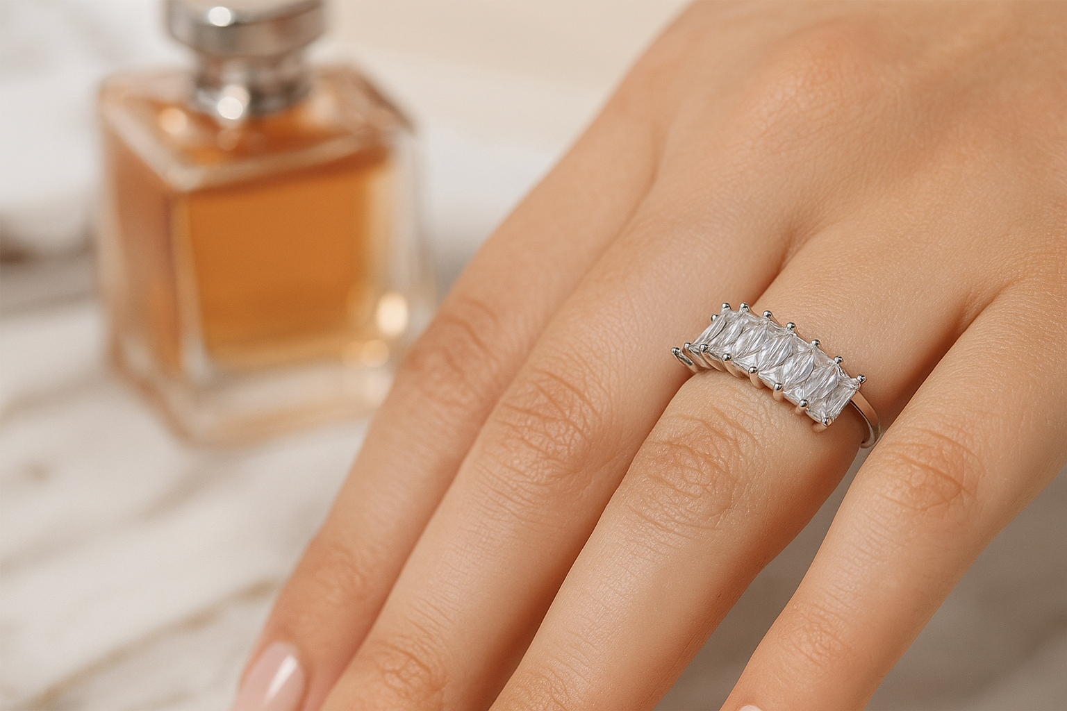 انگشتر زنانه شیک طرح تنیسی از جنس ابکاری رادیوم - فروشگاه فروشگاه اکسسوری ملورین