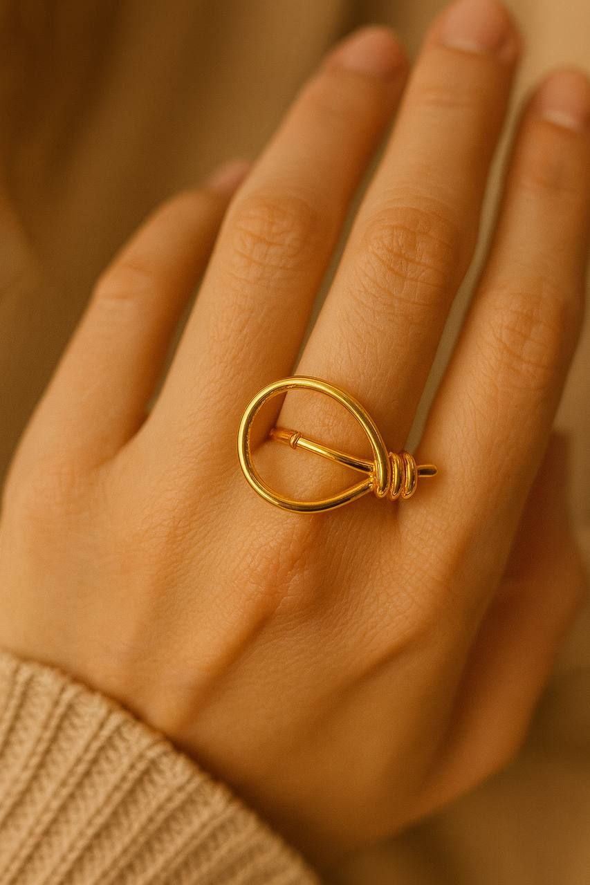 انگشتر زنانه فانتزی مدل دفورمه از جنس ابکاری رادیوم