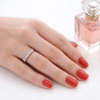 انگشتر زنانه جواهری مدل نگین باگتی از جنس ابکاری رادیوم