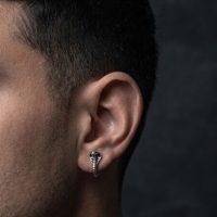پیرسینگ مردانه مدل حلقه ای طرح مار از جنس استیل