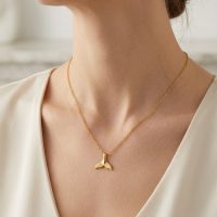 گردنبند زنانه مدل دم وال از جنس استیل ضد حساسیت