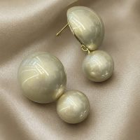 گوشواره زنانه مدل میخی طرح مروارید پرورشی جنس میخ از استیل