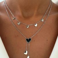 گردنبند زنانه مدل دولاین طرح قلب اویزدار از جنس استیل